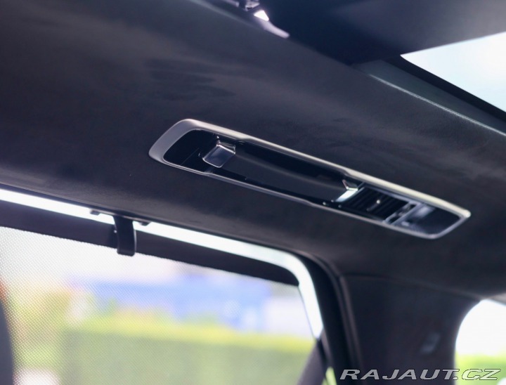 Land Rover Range Rover Sport P550e Autobiography 405K 2025