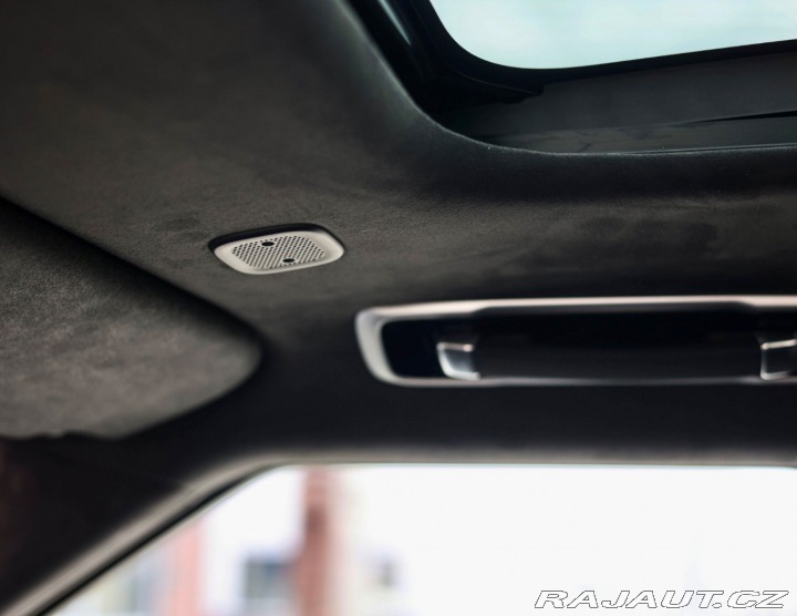 Land Rover Range Rover Sport P550e Autobiography 405K 2025