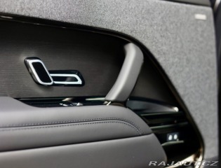 Land Rover Range Rover Sport P550e Autobiography 405K 2025