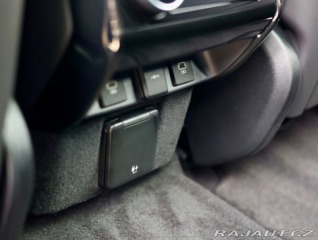 Land Rover Range Rover Sport P550e Autobiography 405K 2025