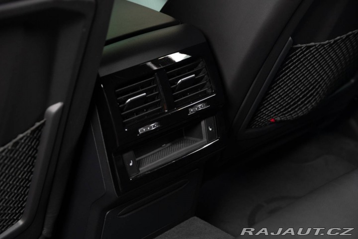 Volkswagen Touareg 3.0 V6 TDI SCR 286k R-Li 2018