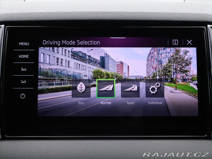 Škoda Karoq 2,0 TDI DSG Style Virtual 2022