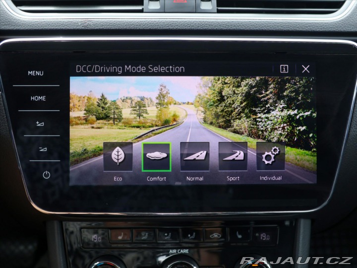 Škoda Superb 2,0 TDI 140kW 4x4 DSG L&a 2017