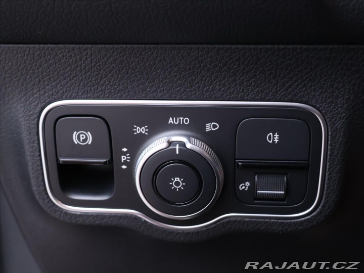 Mercedes-Benz GLB 2,0 200d 4MATIC AMG Premi 2025