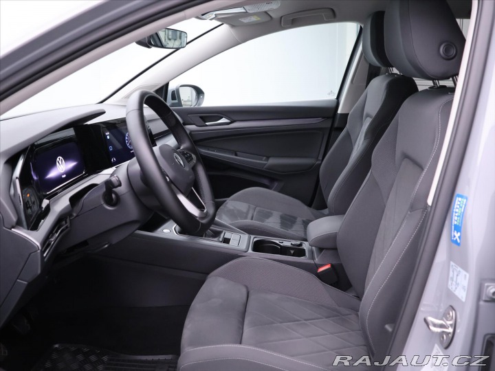 Volkswagen Golf 1,5 TSI 110kW CZ Style 1. 2022