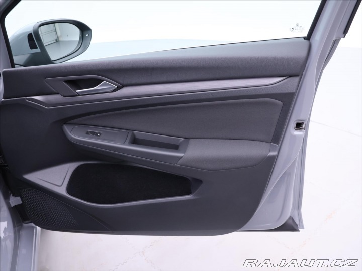 Volkswagen Golf 1,5 TSI 110kW CZ Style 1. 2022