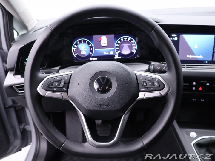 Volkswagen Golf 1,5 TSI 110kW CZ Style 1. 2022