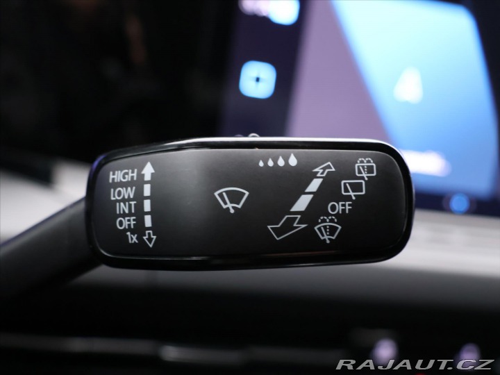 Volkswagen Golf 1,5 TSI 110kW CZ Style 1. 2022