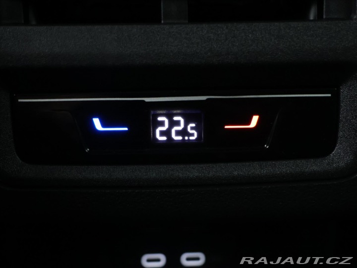 Volkswagen Golf 1,5 TSI 110kW CZ Style 1. 2022