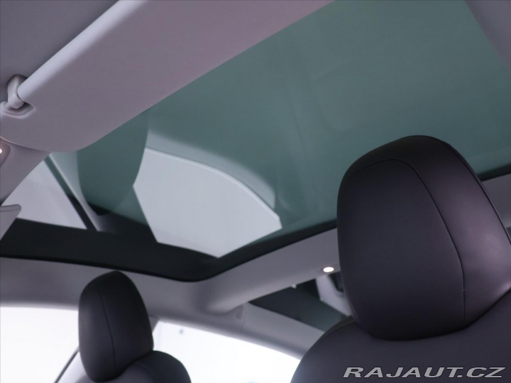 Tesla Model 3 Long Range AWD tažné DPH 2020