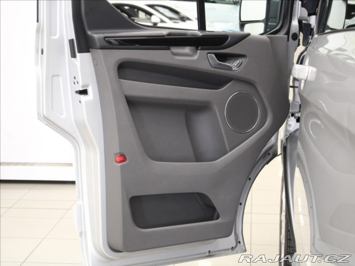 Ford Tourneo Custom 2,0 TDCi AT Titan.X 8-mís 2019