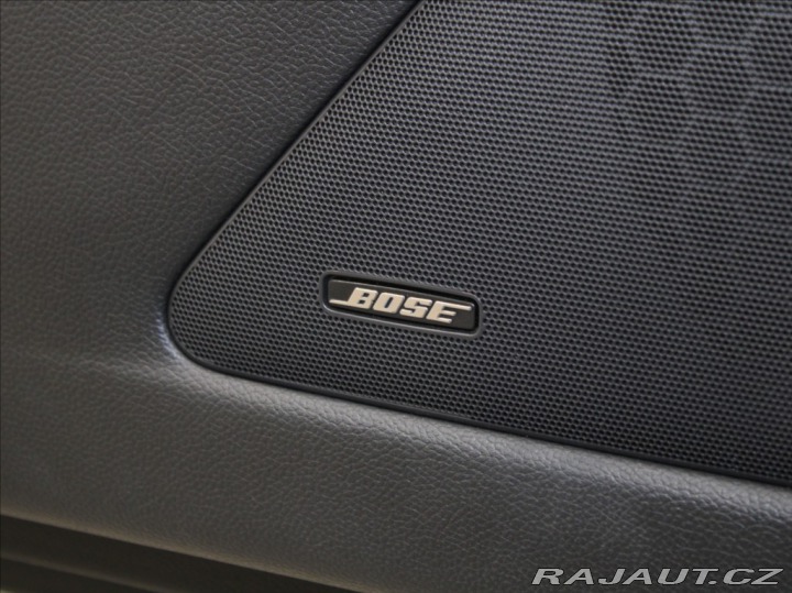 Infiniti Ostatní modely G37 3,7 V6 235kW Premium 107t 2011