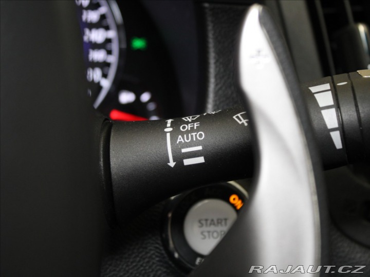 Infiniti Ostatní modely G37 3,7 V6 235kW Premium 107t 2011