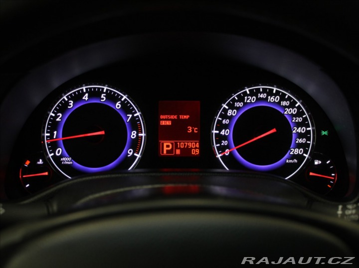 Infiniti Ostatní modely G37 3,7 V6 235kW Premium 107t 2011
