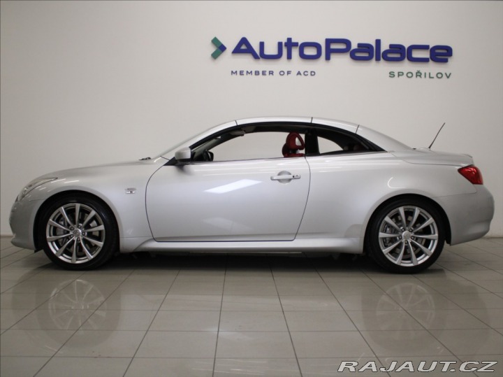 Infiniti Ostatní modely G37 3,7 V6 235kW Premium 107t 2011
