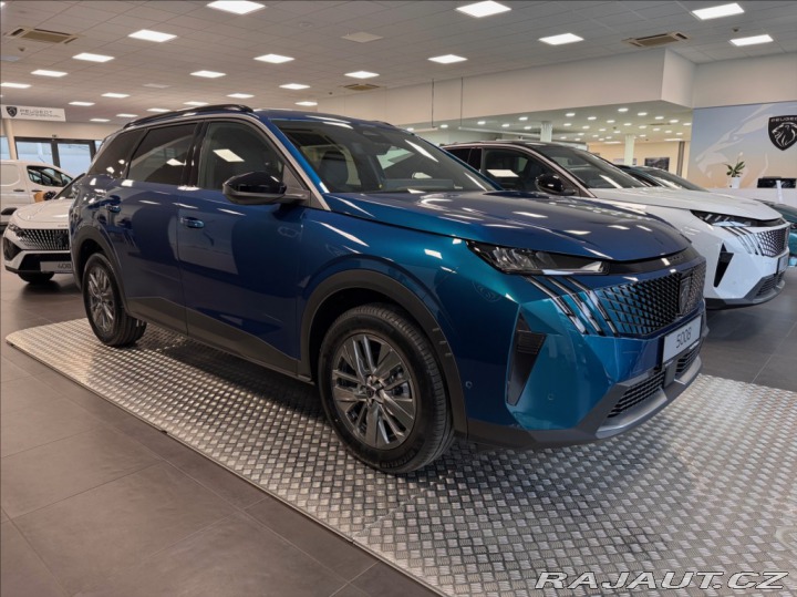 Peugeot 5008 1,2 ALLURE Hybrid 145 e-D 2025
