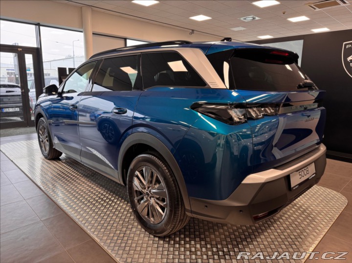 Peugeot 5008 1,2 ALLURE Hybrid 145 e-D 2025