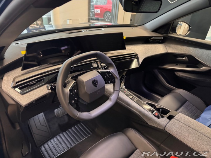 Peugeot 5008 1,2 ALLURE Hybrid 145 e-D 2025