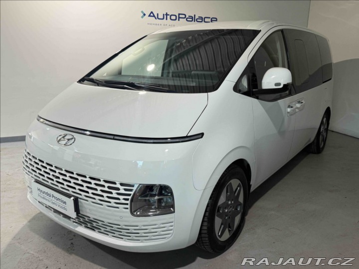 Hyundai Staria 2,2 CRDi STYLE PREMIUM 4x 2024