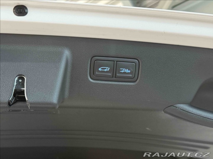 Hyundai Staria 2,2 CRDi STYLE PREMIUM 4x 2024