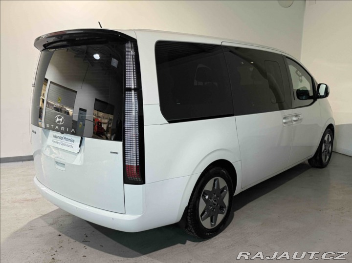 Hyundai Staria 2,2 CRDi STYLE PREMIUM 4x 2024