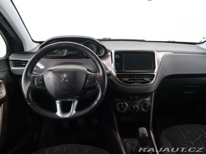 Peugeot 2008 1.6HDI,68kW,Manuál 2013
