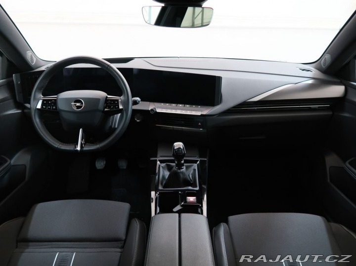 Opel Astra 1.2TURBO,96kW,ST,GS,MAN6, 1800