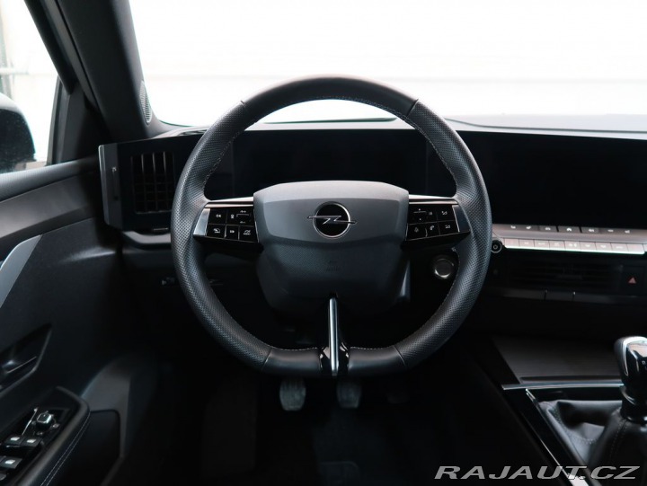 Opel Astra 1.2TURBO,96kW,ST,GS,MAN6, 1800