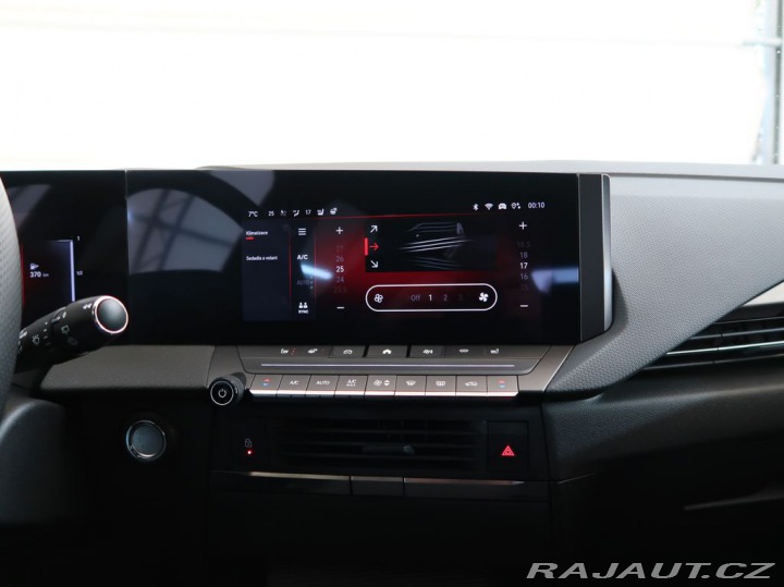 Opel Astra 1.2TURBO,96kW,ST,GS,MAN6, 1800