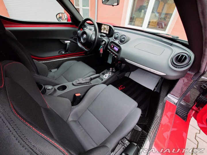 Alfa Romeo Ostatní modely 4C Spider 1,75 16V TBI 2017