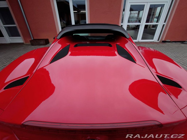 Alfa Romeo Ostatní modely 4C Spider 1,75 16V TBI 2017