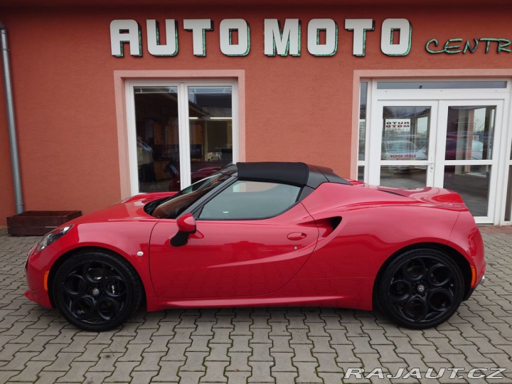 Alfa Romeo Ostatní modely 4C Spider 1,75 16V TBI 2017