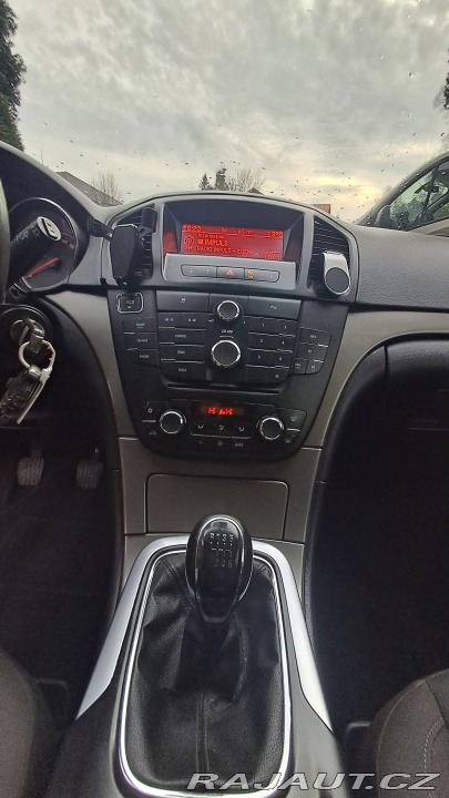 Opel Insignia biturbo 2012