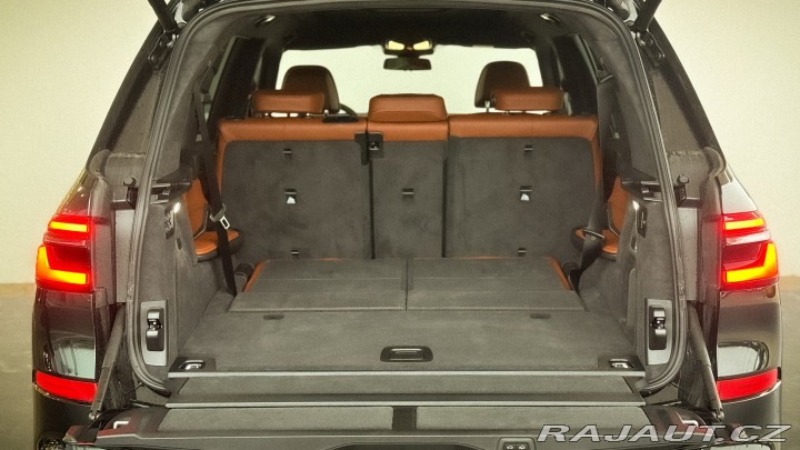 BMW X7 xDrive40d 2025