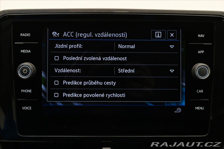 Volkswagen Passat 2,0 TDI 110 kW DSG Busine 2022