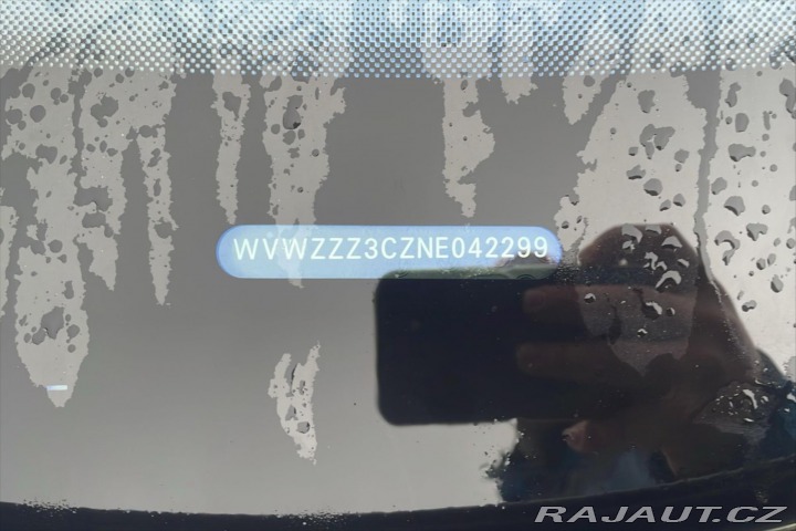 Volkswagen Passat 2,0 TDI 110kW DSG BUSINES 2022