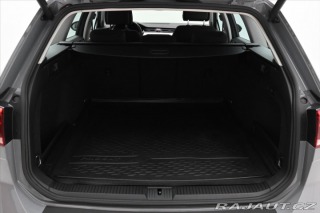 Volkswagen Passat 2,0 TDI 110 kW DSG Busine 2022