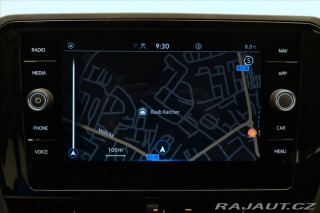 Volkswagen Passat 2,0 TDI 110 kW DSG Busine 2022