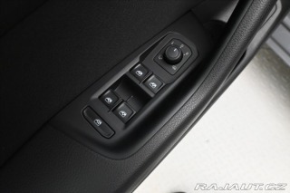 Volkswagen Passat 2,0 TDI 110 kW DSG Busine 2022