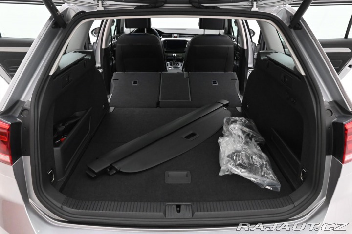 Volkswagen Passat 1,4 GTE 160kW PHEV DSG Zá 2021