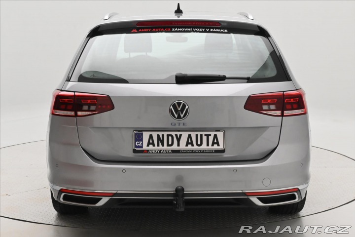 Volkswagen Passat 1,4 GTE 160kW PHEV DSG Zá 2021