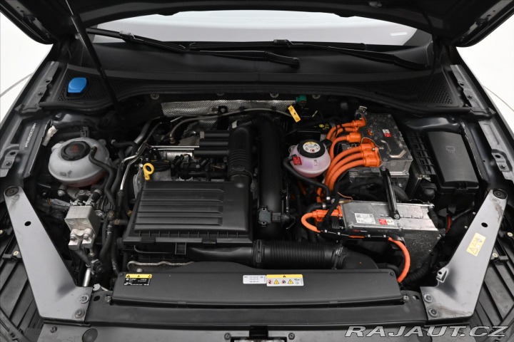 Volkswagen Passat 1,4 GTE 160 kW DSG Busine 2022