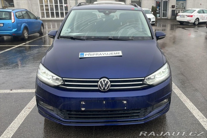 Volkswagen Touran 2,0 TDI 110 kW DSG 7/Míst 2020