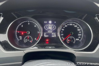 Volkswagen Touran 2,0 TDI 110 kW DSG 7/Míst 2020