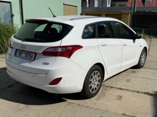 Hyundai i30 2016