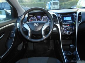 Hyundai i30  2016