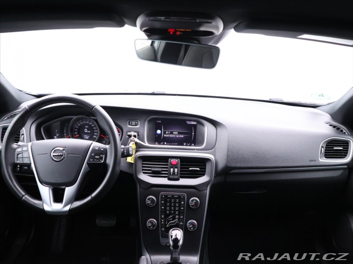 Volvo V40 1,5 T2 90kW Aut. Momentum 2019