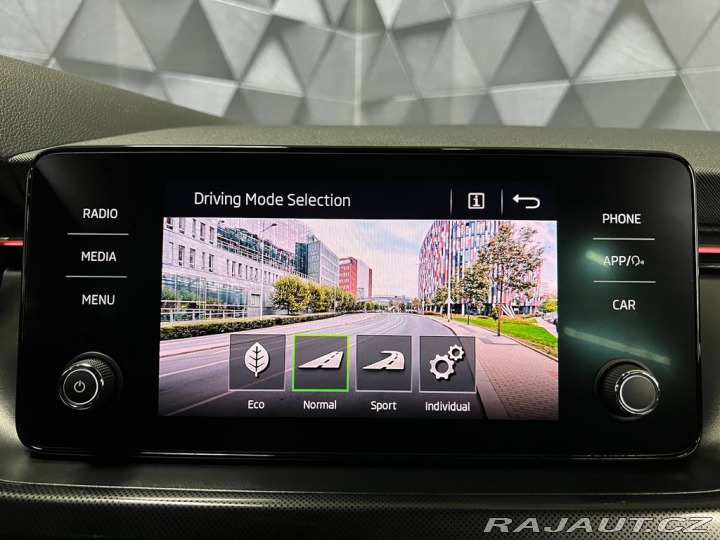 Škoda Scala 1.5 TSI DSG MONTE CARLO, 2022