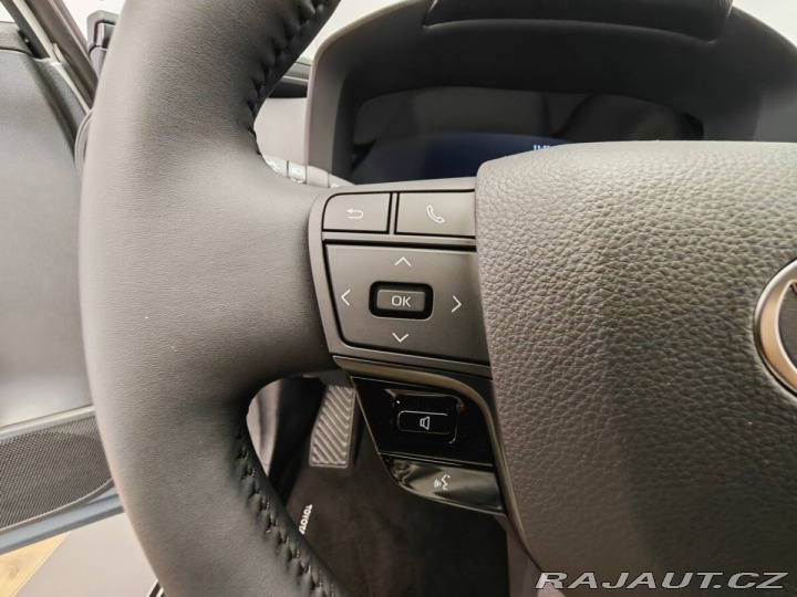 Toyota C-HR 2.0 PHEV Tokyo Edition *P 2025