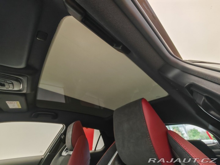 Toyota C-HR 2.0 PHEV Tokyo Edition *P 2025